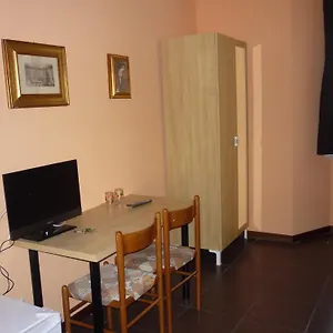 Andronaco Guest house Milan