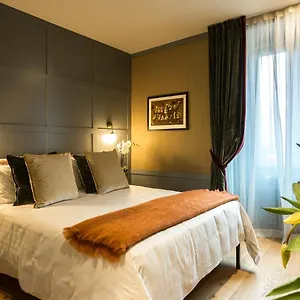 Guest house Living, Milan